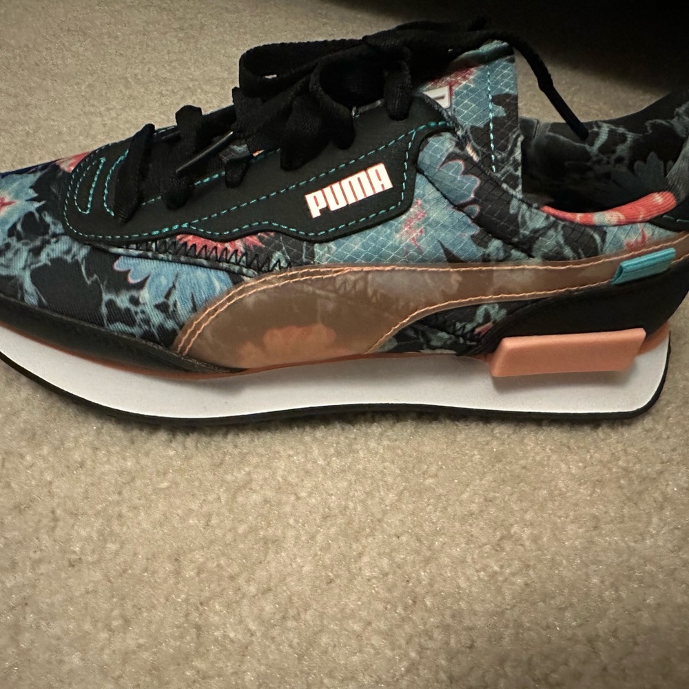 Puma Future Rider Hidden Flower Sneakers Brand New